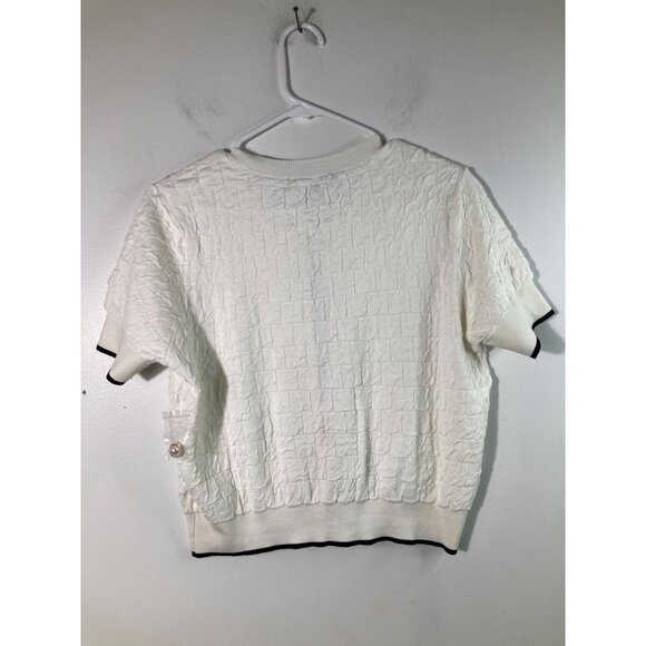 Womens Ellen Tracy Cropped Cardigan Pearl Gold Buttons Cream‎ Black M NWOT - Picture 2 of 9